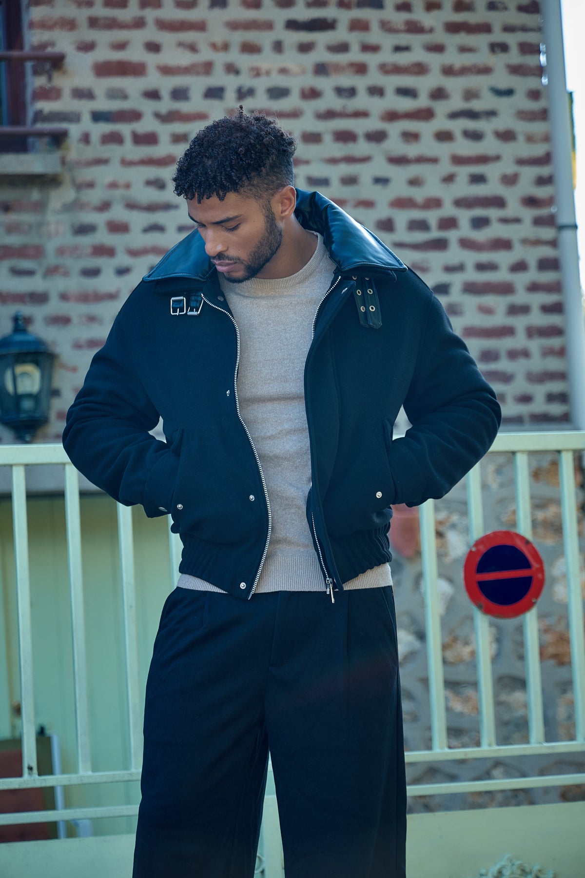 Blouson Homme à Col Contrasté  – Casual Chic