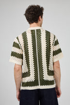 Chemise tricotée ajourée manches courtes
