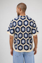 Chemise en crochet à motif floral – Manches courtes
