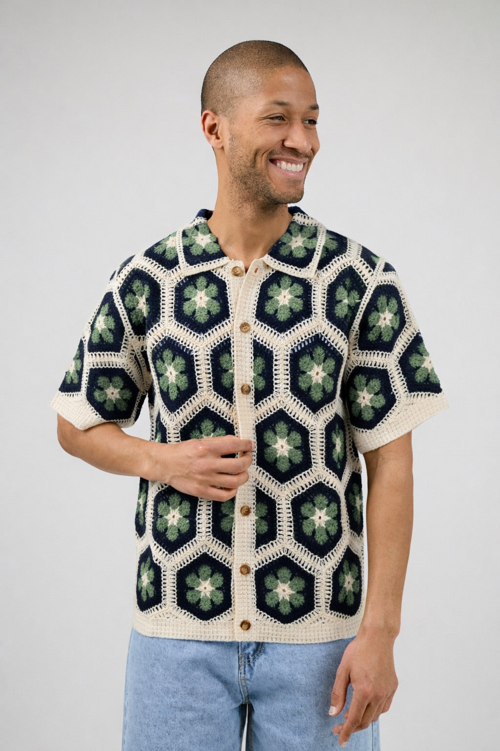 Chemise en crochet à motif floral – Manches courtes