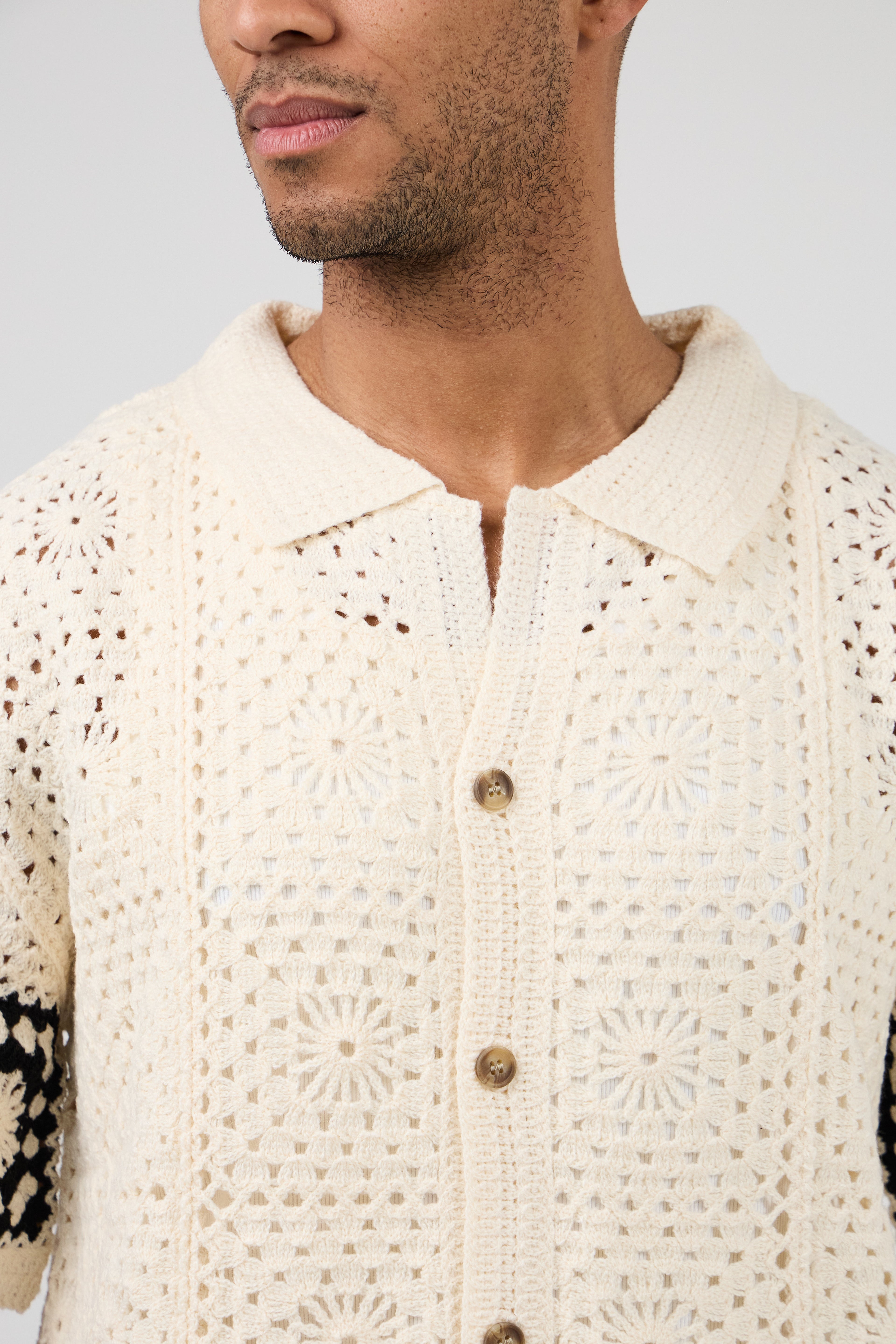 Chemise en maille crochet – Manches courtes