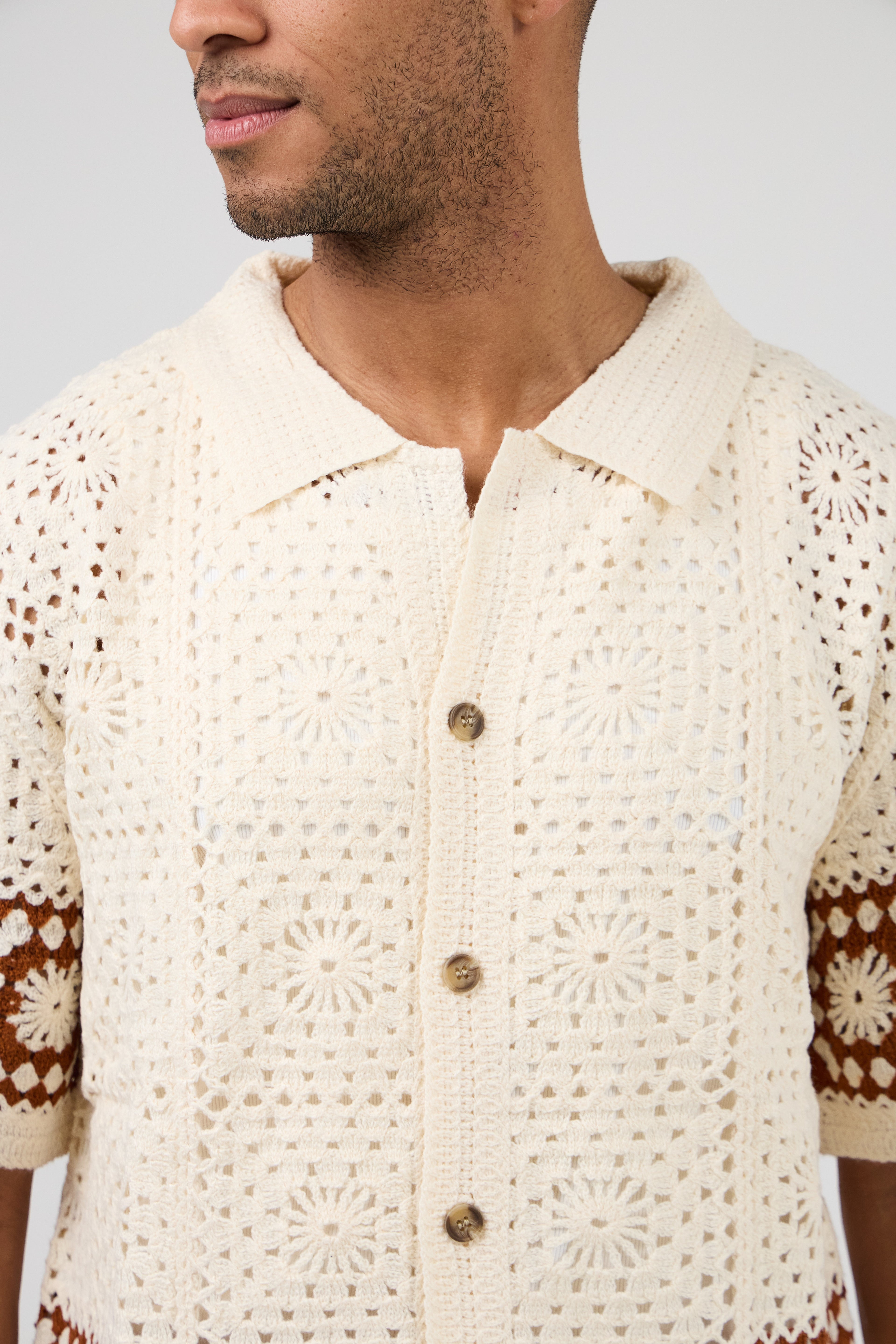 Chemise en maille crochet – Manches courtes