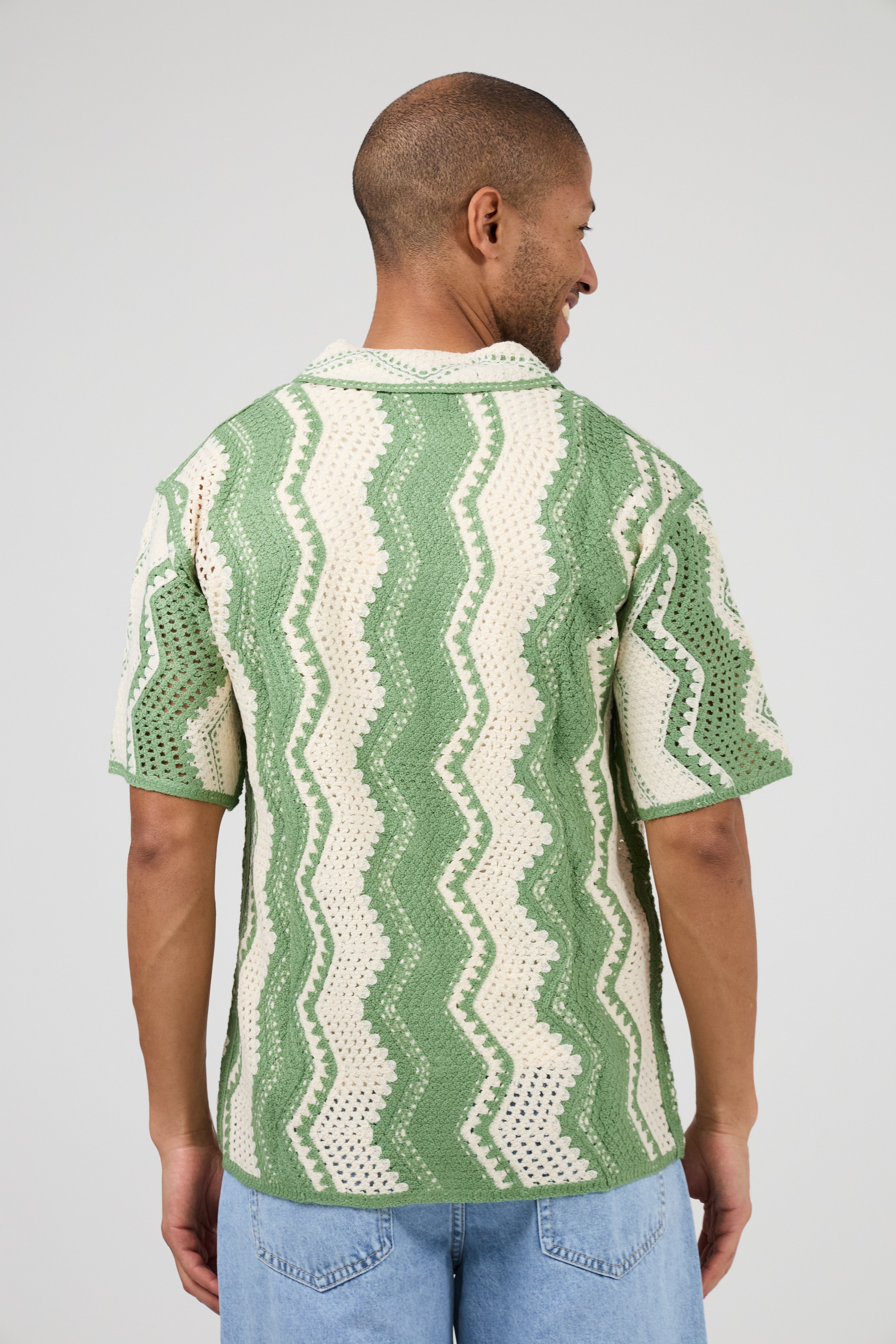 Chemise en maille crochet à motif zigzag – Manches courtes