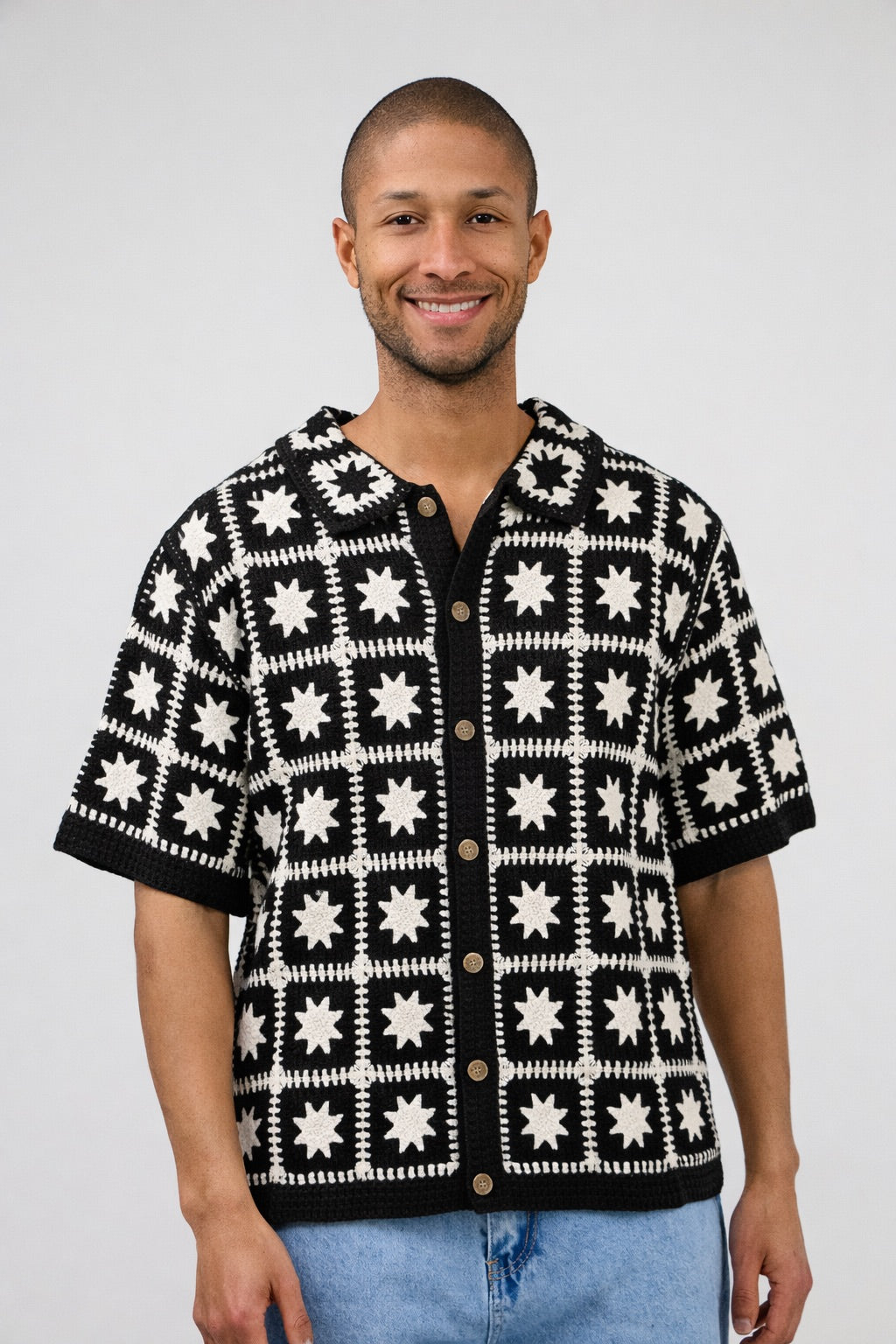 Chemise en crochet à motif géométrique – Manches courtes