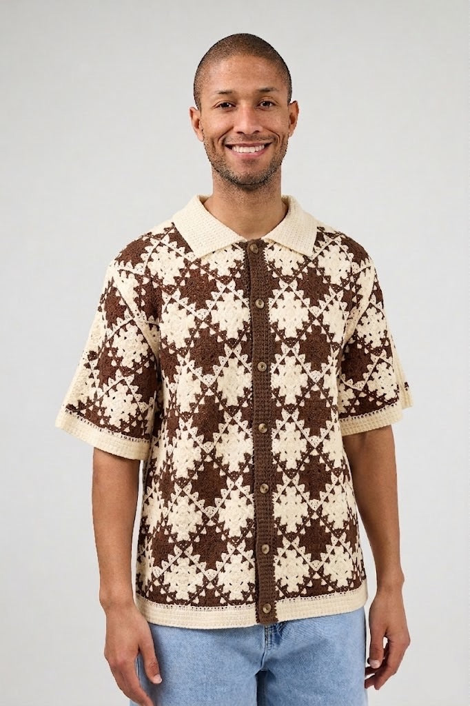 Chemise en crochet à motif géométrique – Manches courtes