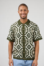 Chemise homme en maille crochet à motifs géométriques