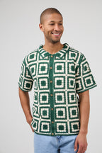Chemise homme en maille crochet à motifs rétro