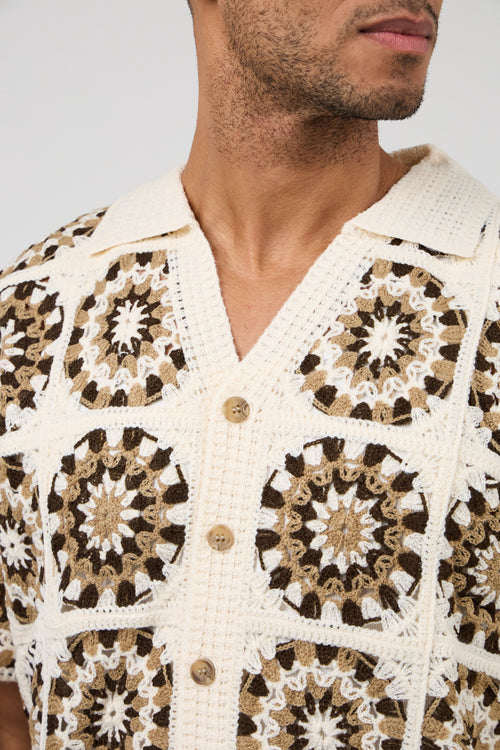 Chemise homme en maille crochet à motifs vintage
