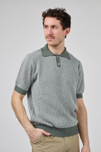 Polo en maille texturée à manches courtes