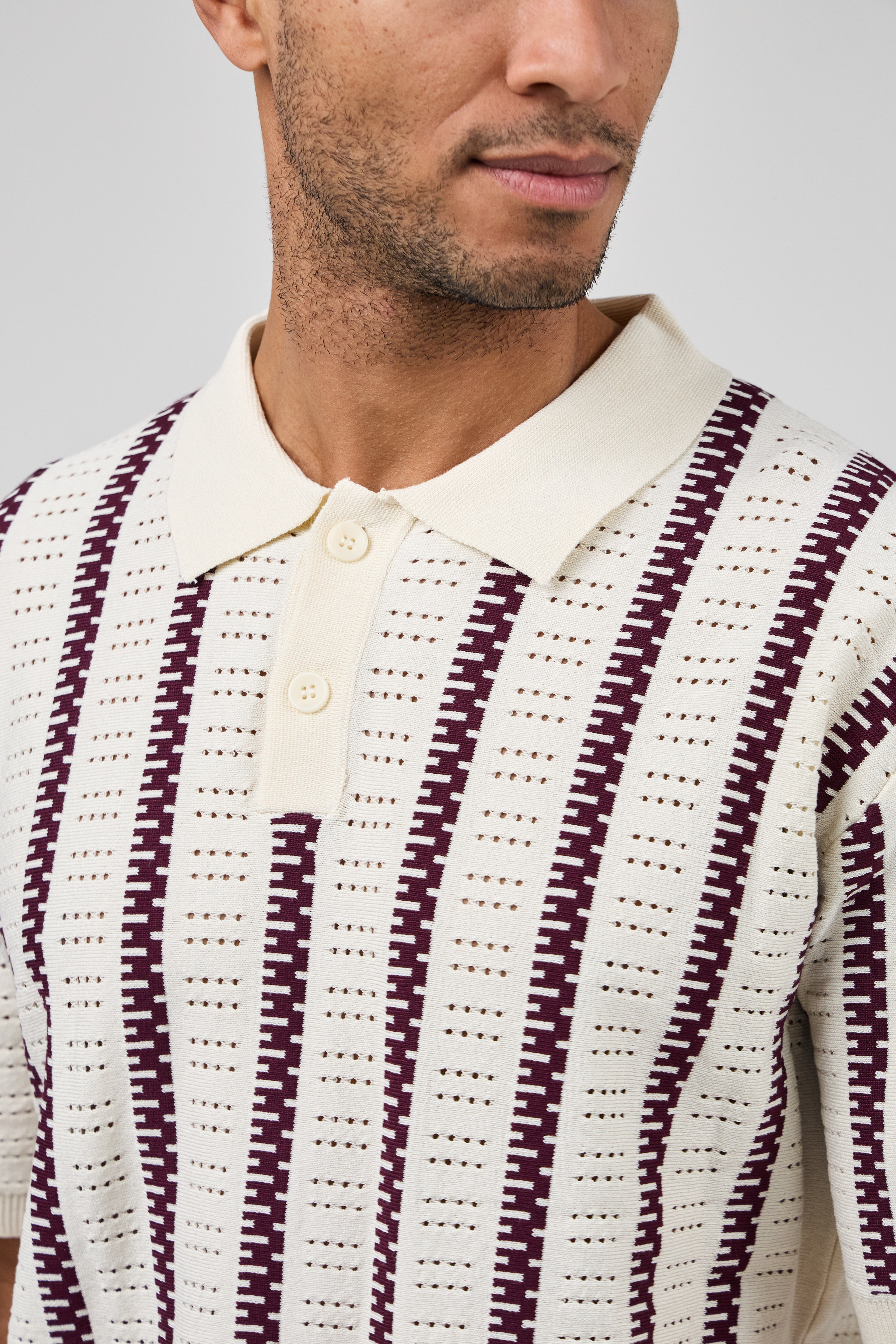 Ensemble Homme Polo Tricoté à Motifs Rayés + Short Assorti