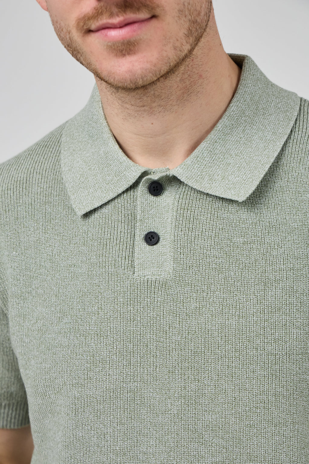 Polo en maille texturée à manches courtes