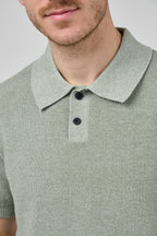 Polo en maille texturée à manches courtes