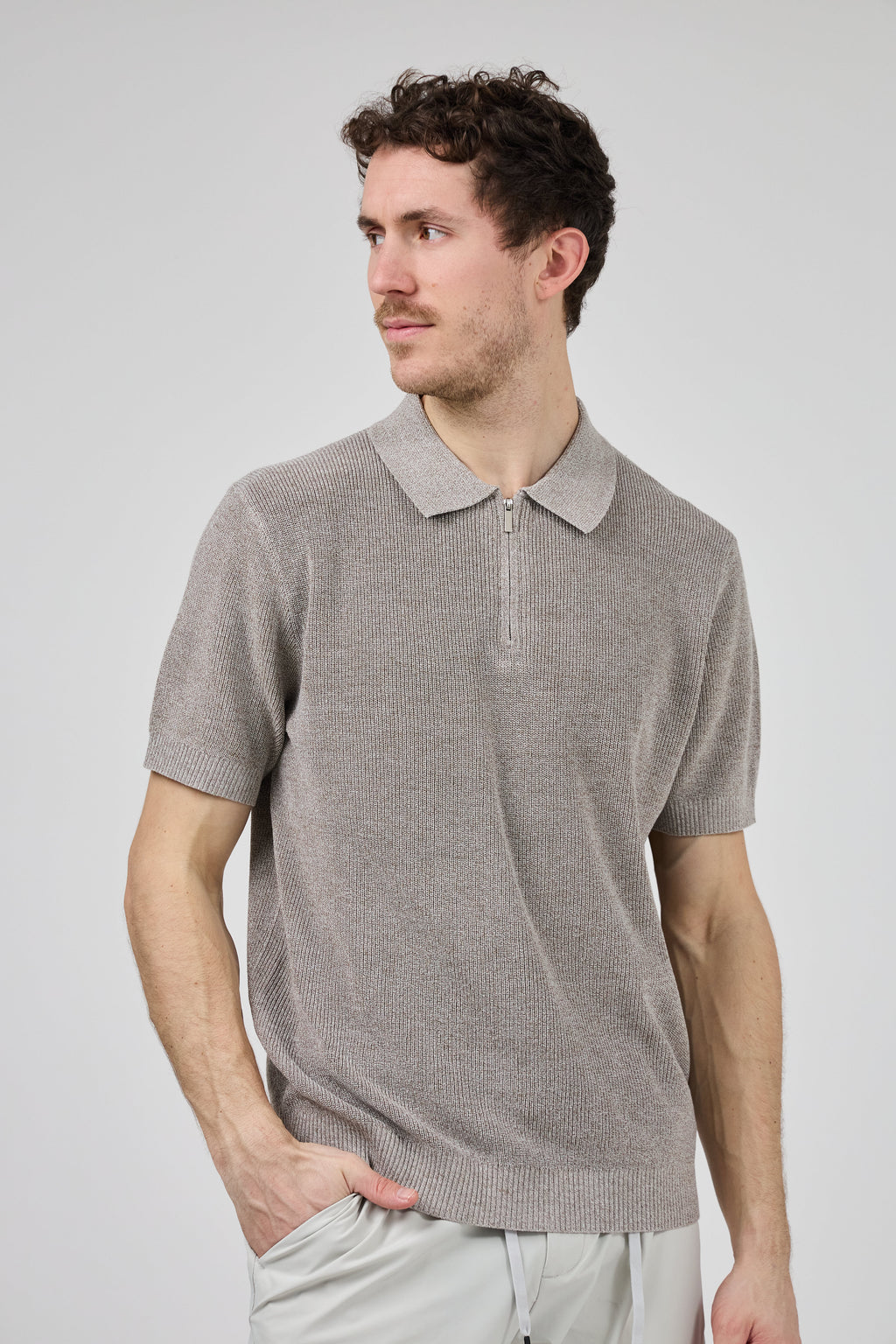 Polo en maille texturée à demi-zip pour homme