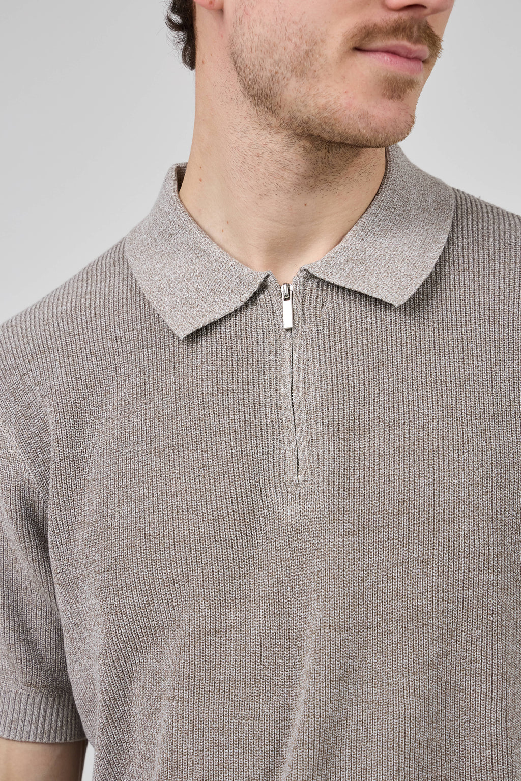 Polo en maille texturée à demi-zip pour homme