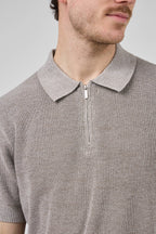 Polo en maille texturée à demi-zip pour homme