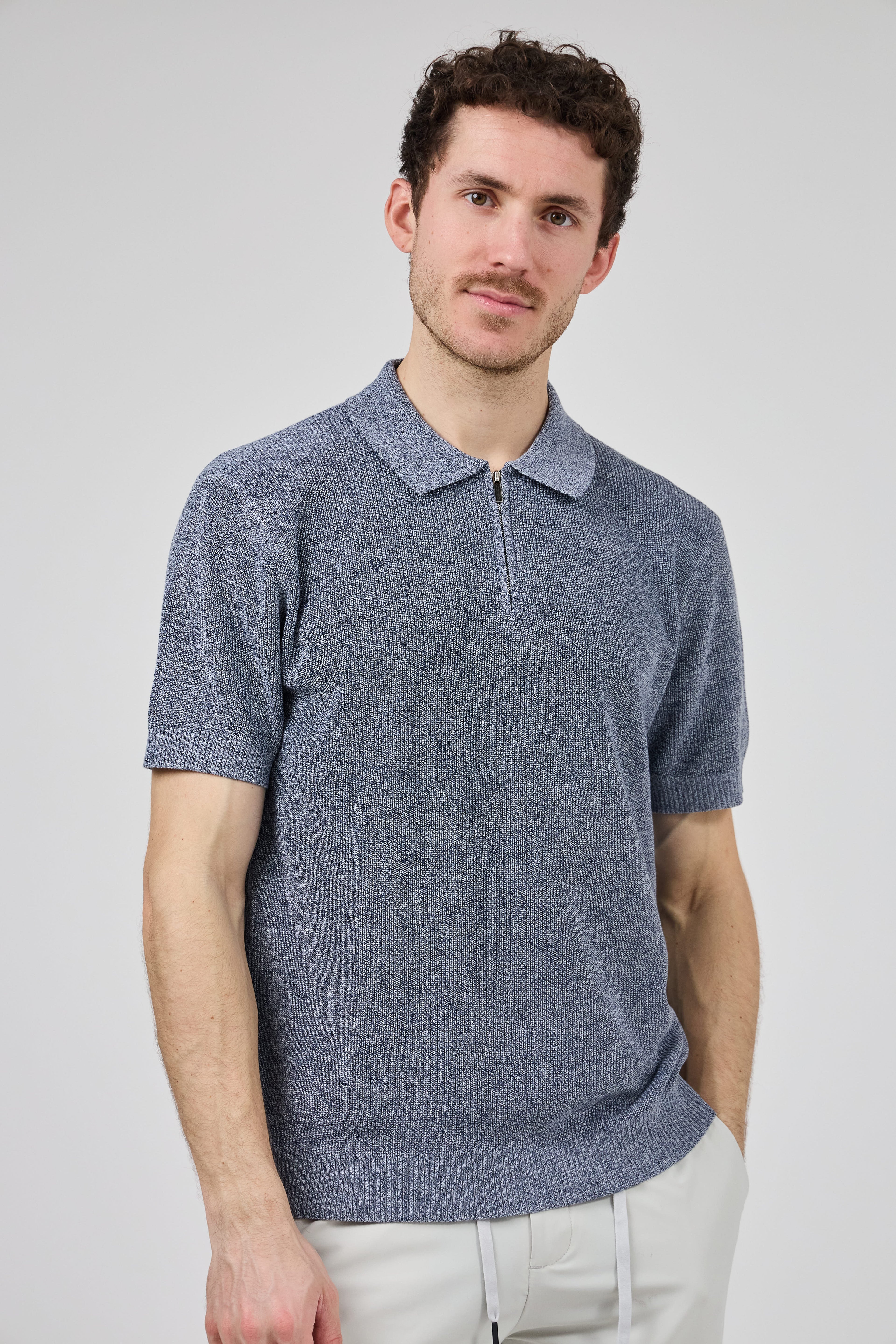 Polo en maille texturée à demi-zip pour homme