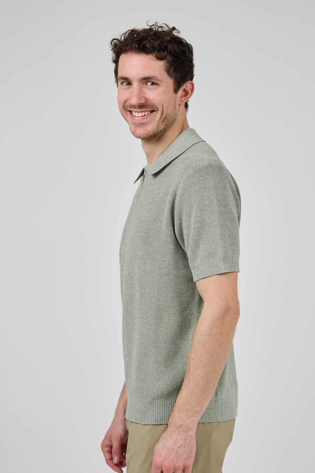 Polo en maille texturée à demi-zip pour homme