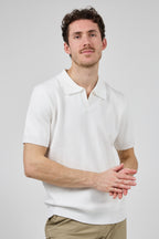 Polo tricoté à manches courtes