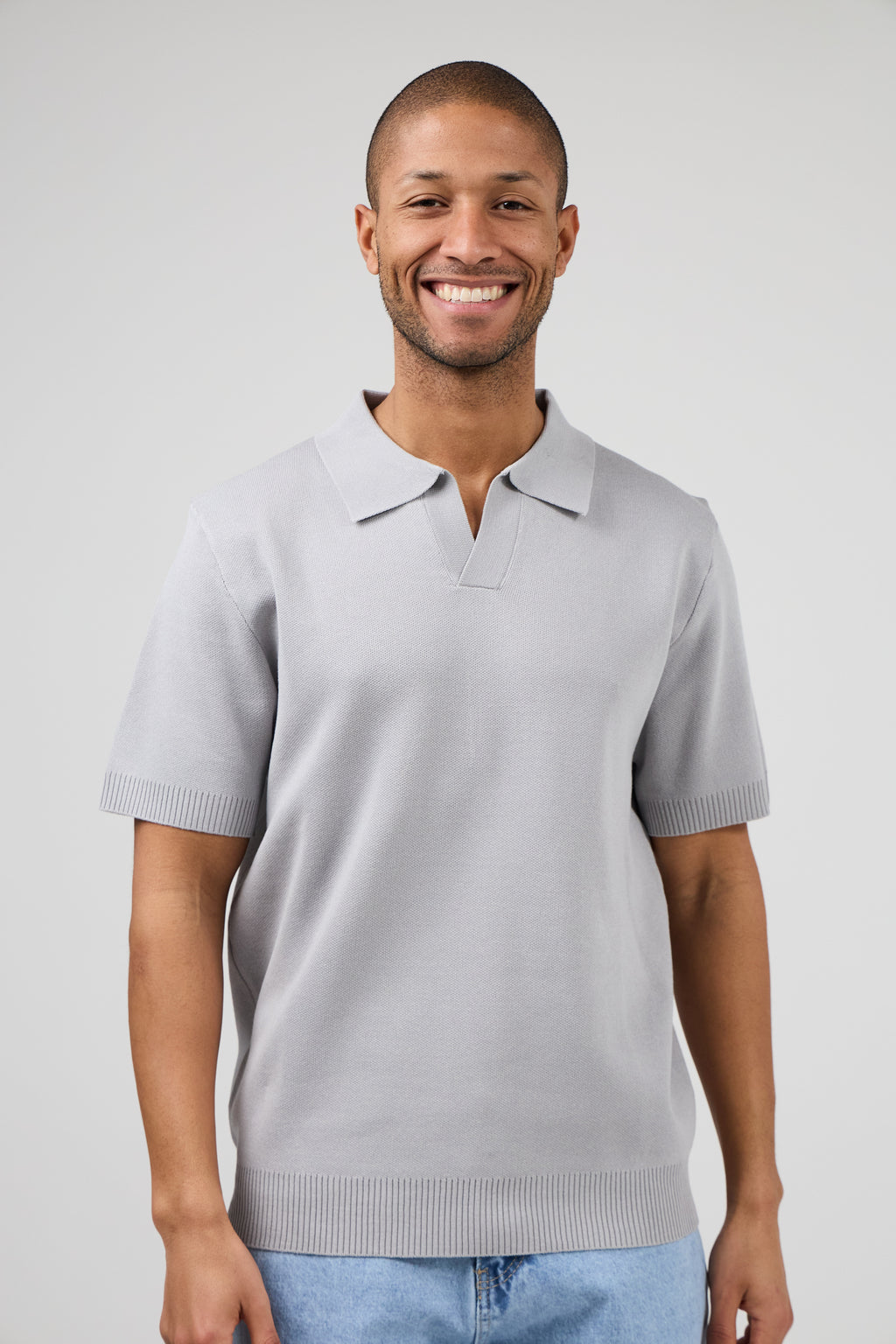 Polo tricoté à manches courtes
