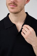 Polo tricoté à manches courtes