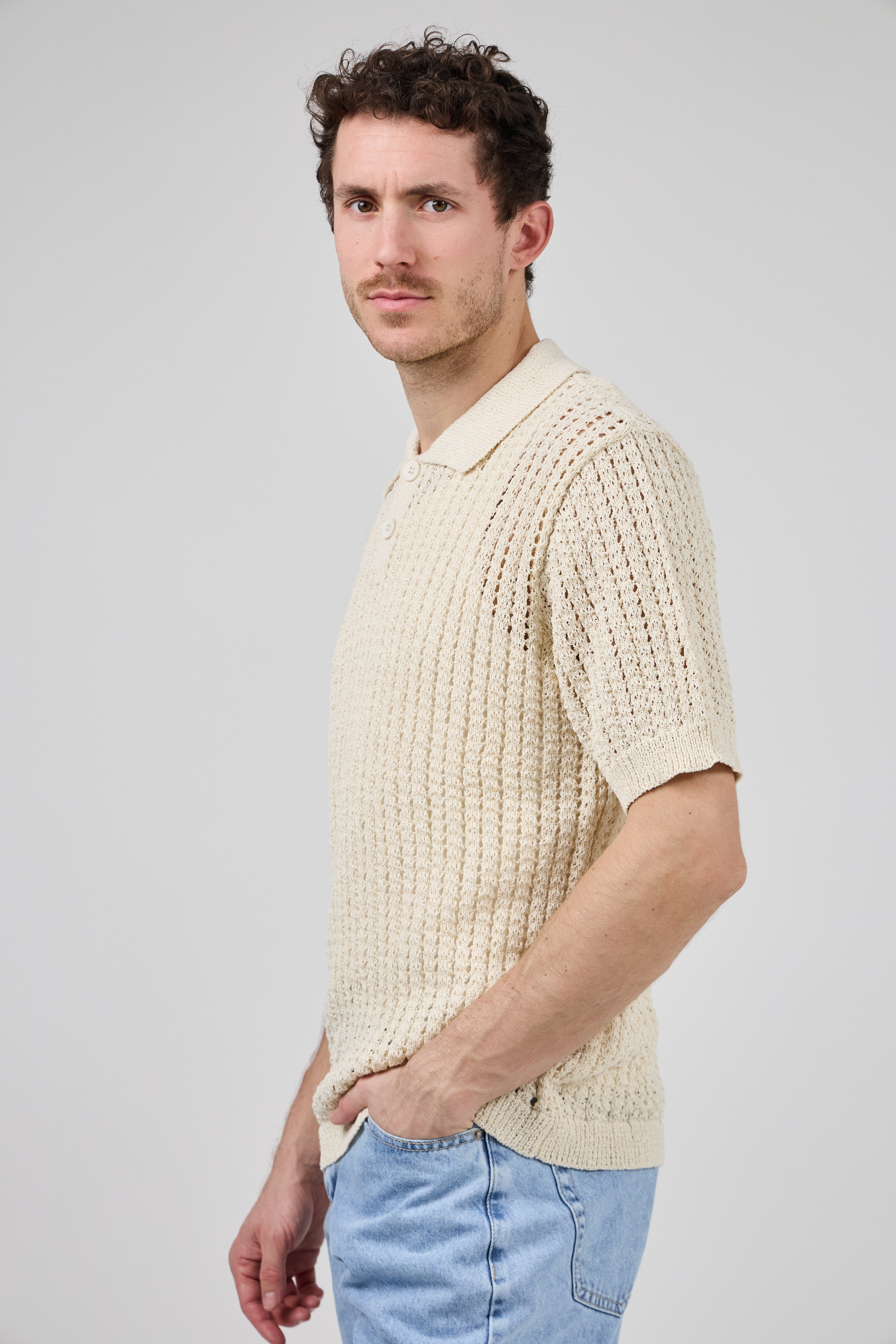 Polo en maille ajourée texturée