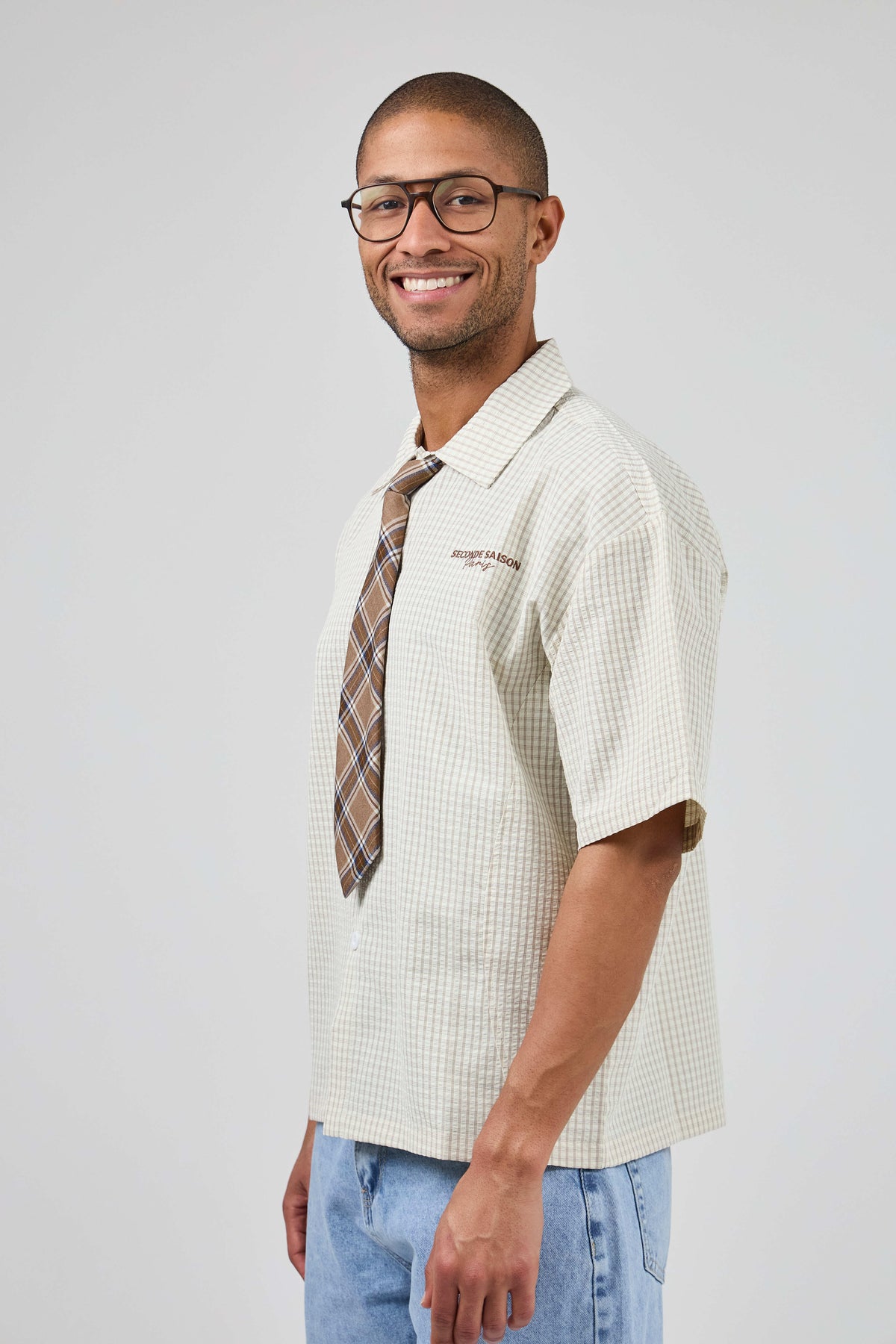 Chemise Oversize à Carreaux avec Cravate – Urban College