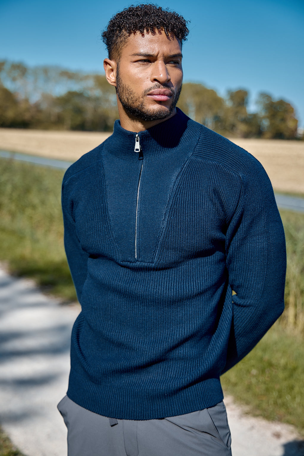 Pull Homme Col Montant Demi-Zippé