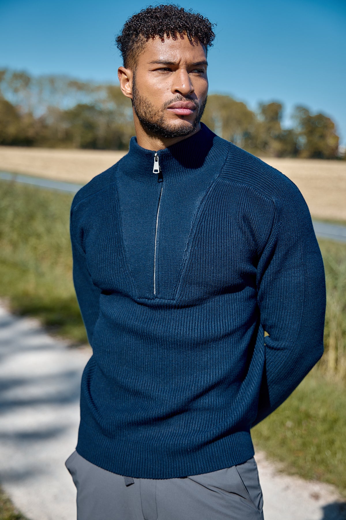 Pull Homme Col Montant Demi-Zippé