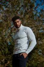 Pull Col Roulé en Maille Fine