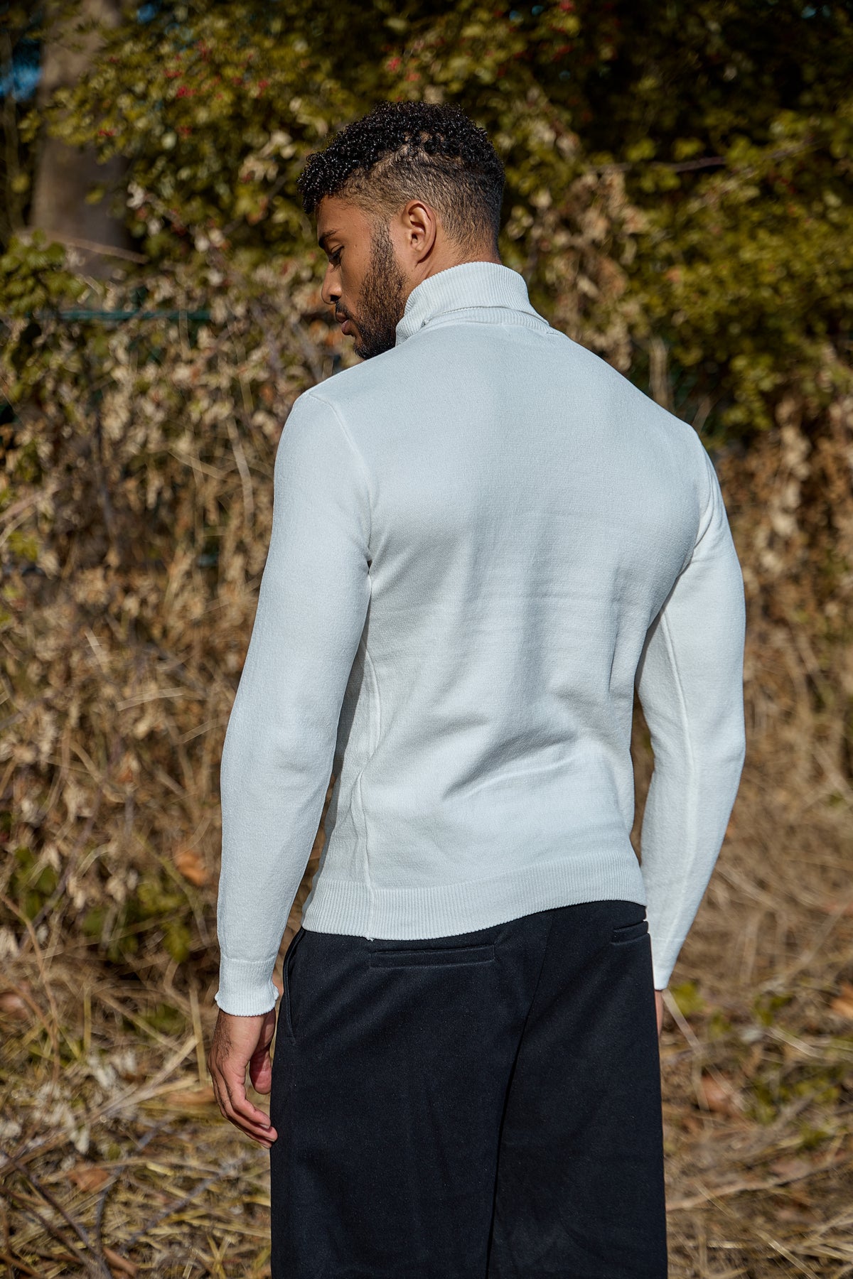 Pull Col Roulé en Maille Fine