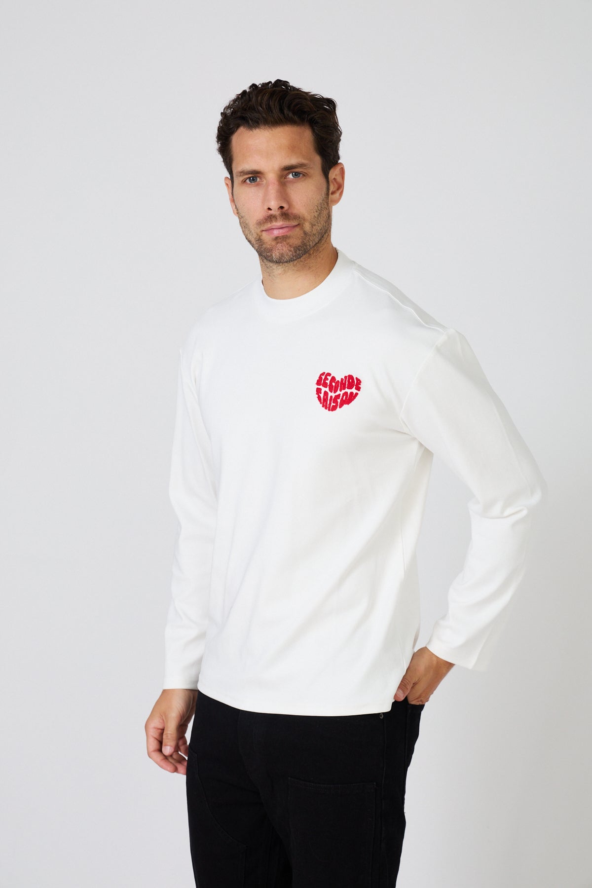 T-Shirt Manches Longues Homme - Coeur Rouge Brodé 'Seconde Saison'
