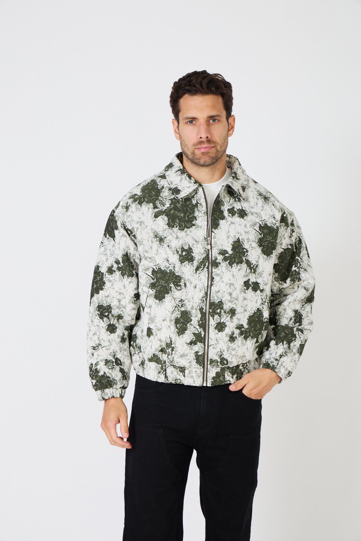 Veste zippée oversize à motif floral jacquard