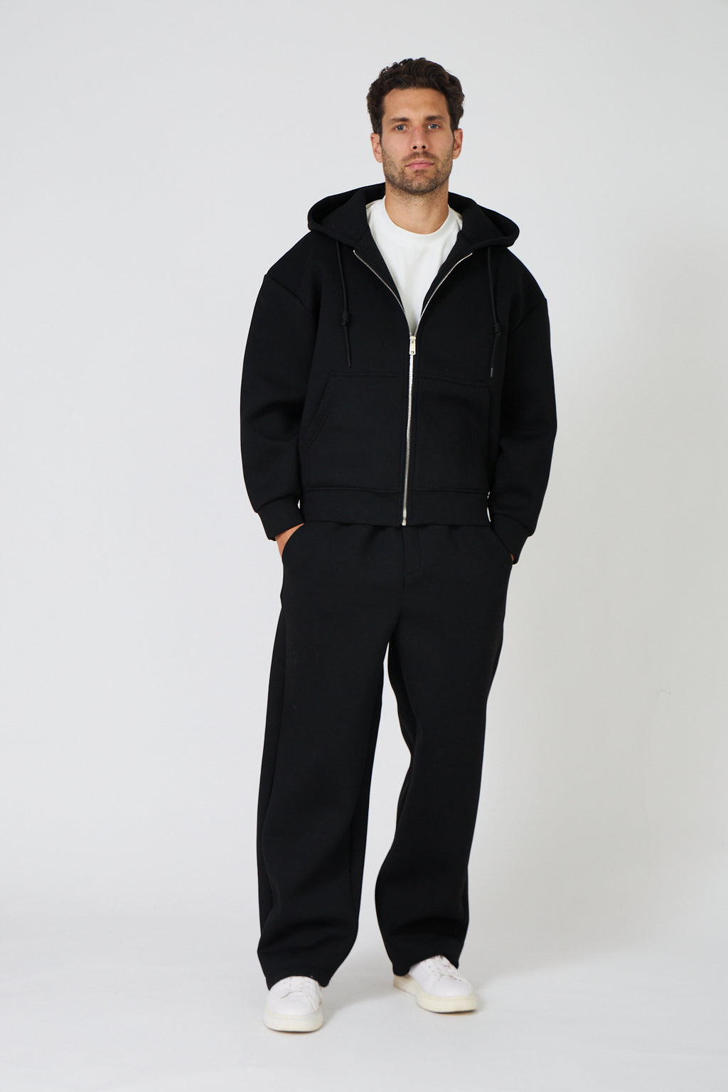 Ensemble pantalon et veste à capuche