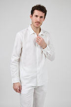 Chemise en lin à Manches Longues Coupe Moderne Boutonnée