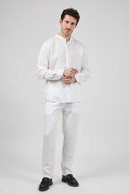Chemise en Lin à Col Officier Boutonnée