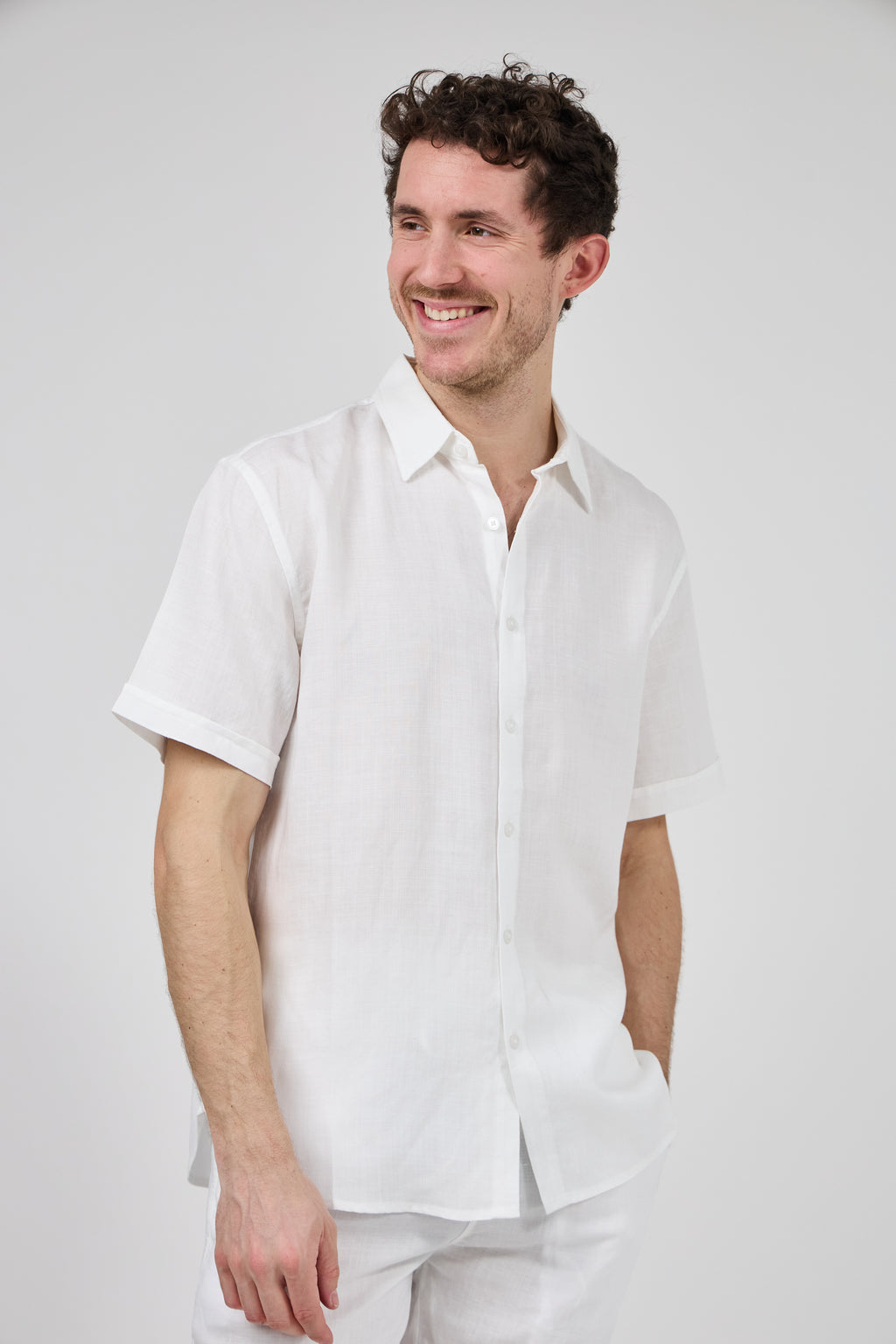 Chemise en Lin à Manches Courtes
