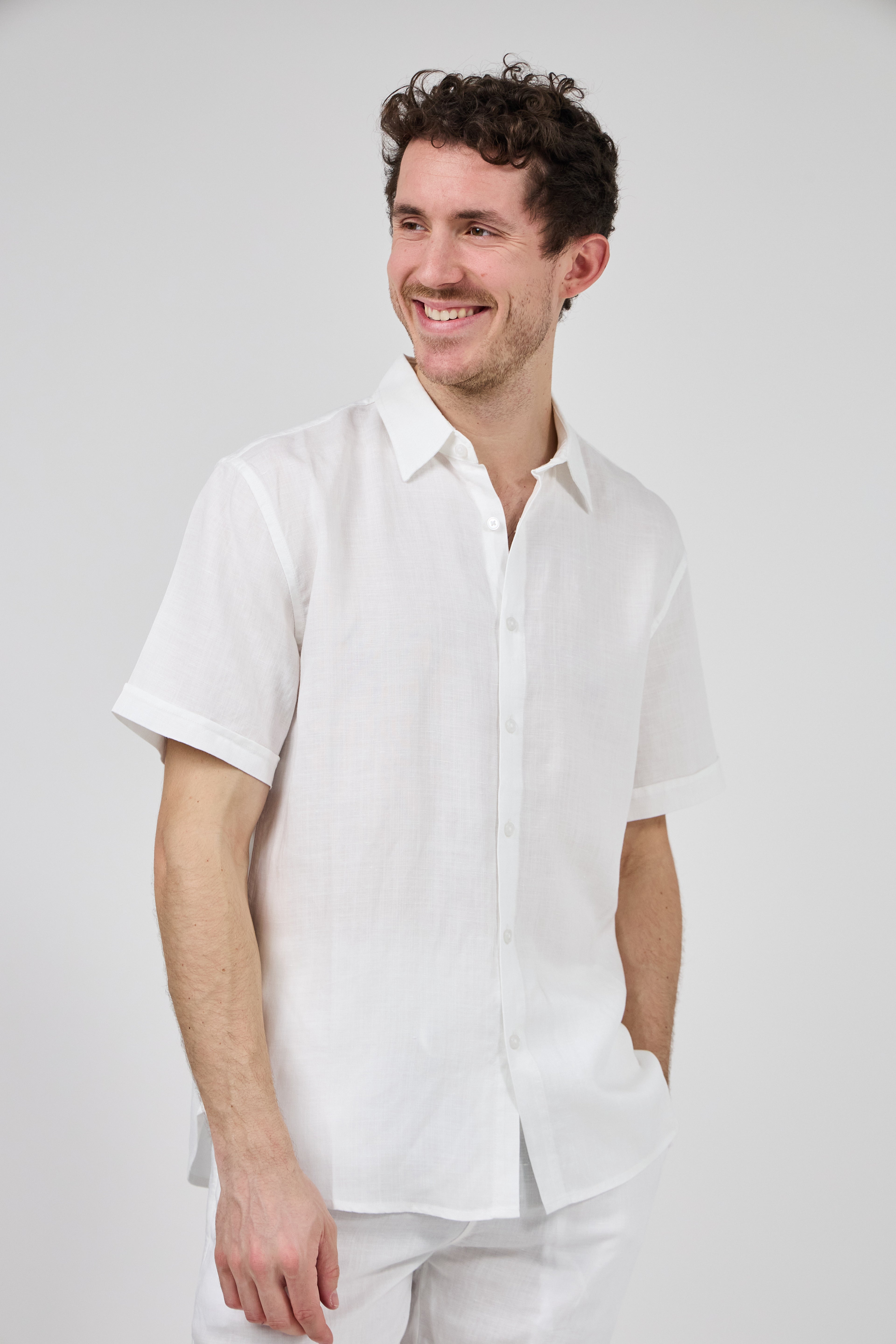 Chemise en Lin à Manches Courtes