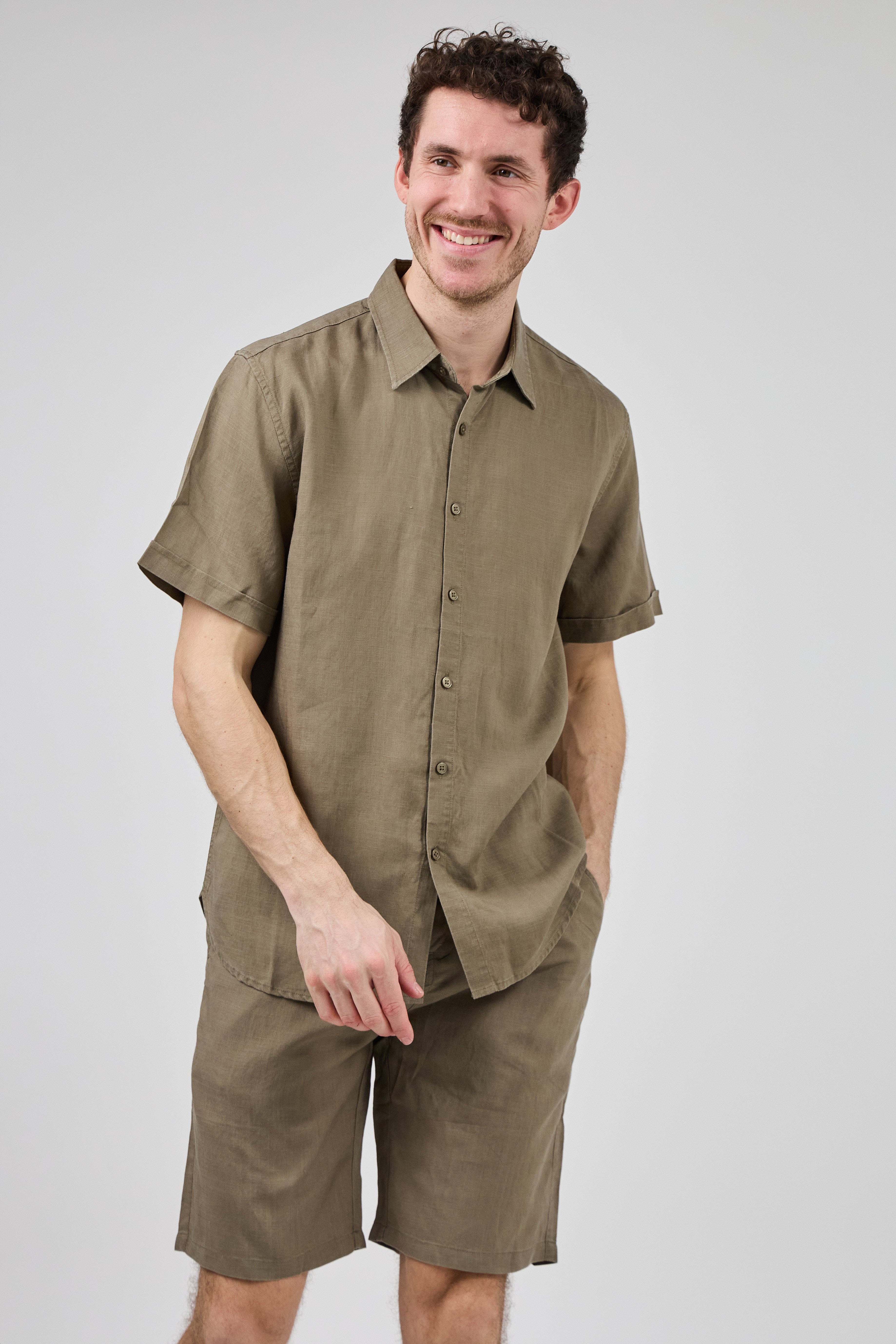 Chemise en Lin à Manches Courtes