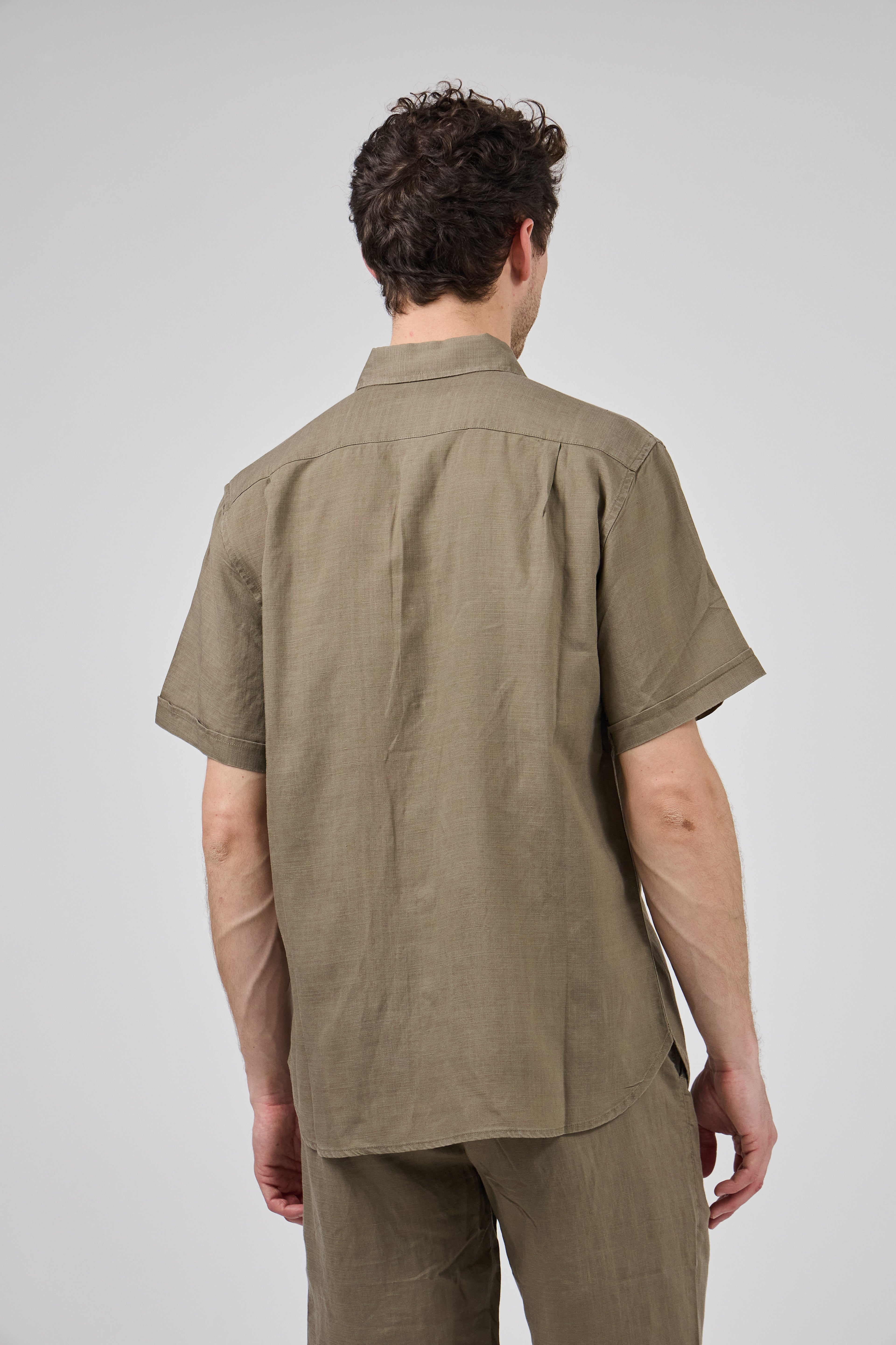 Chemise en Lin à Manches Courtes