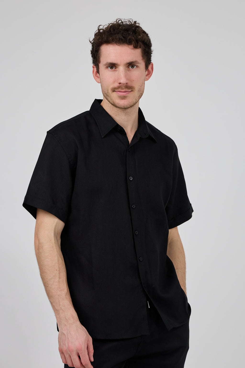 Chemise en Lin à Manches Courtes