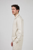 Veste en lin zippée à col classique doubler à l interieur avec poche