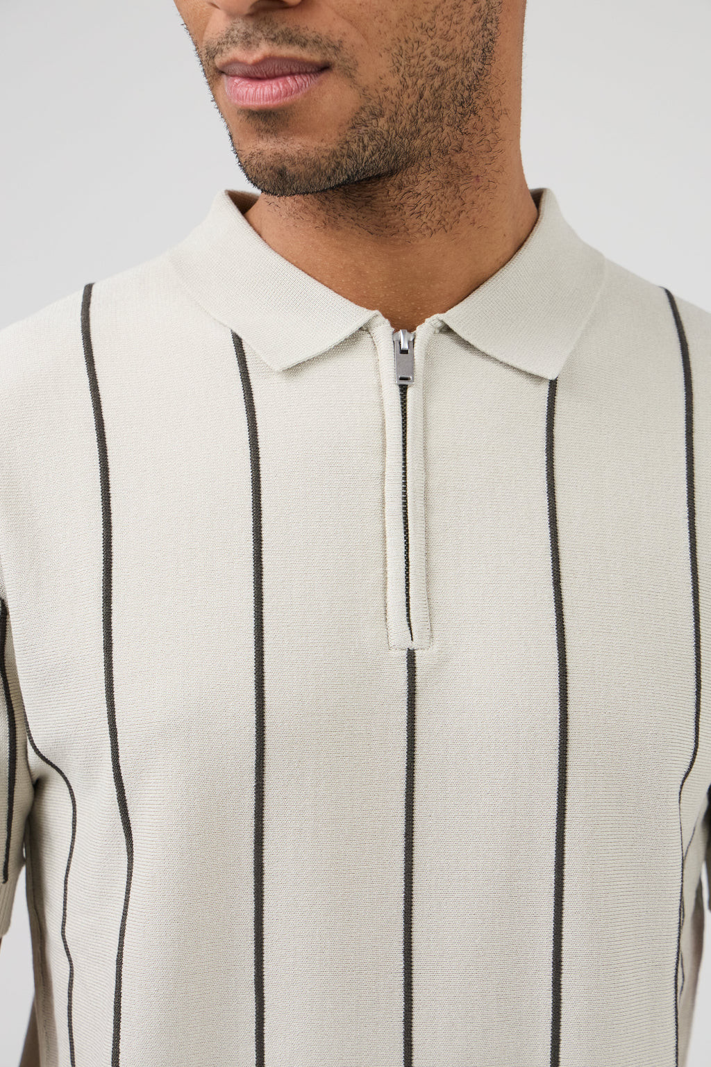 Polo en maille  avec zip