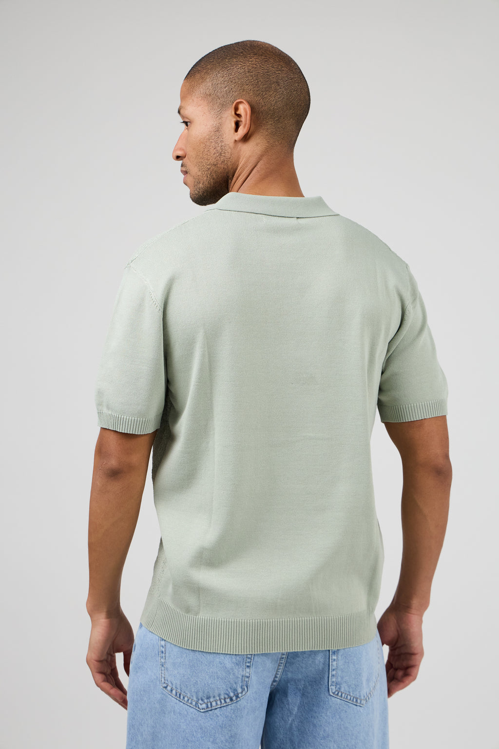 Polo manches courtes pour homme avec col classique