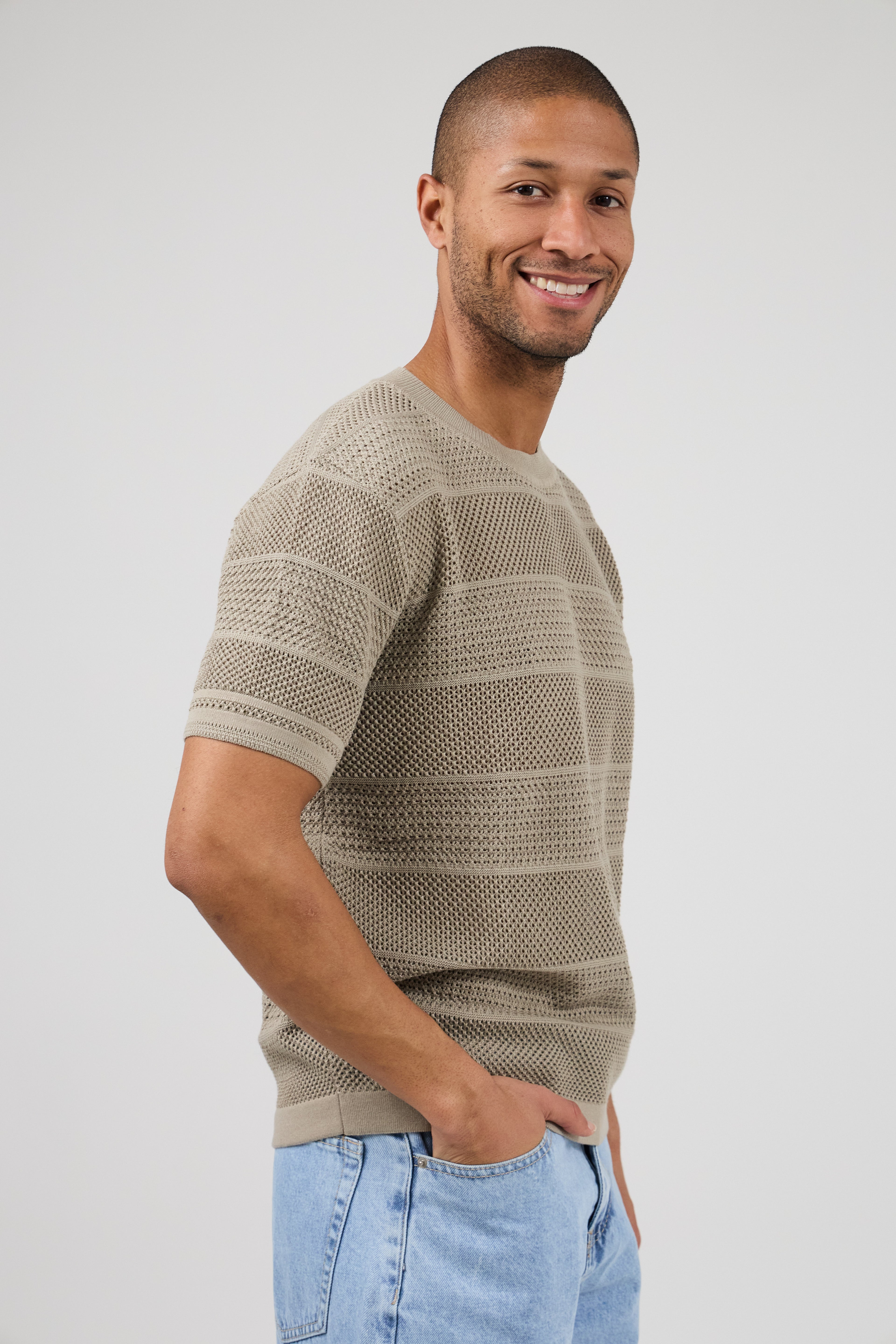 T-shirt en maille homme à manches courtes avec motif texturé