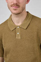Polo homme à manches courtes au design texturé élégant