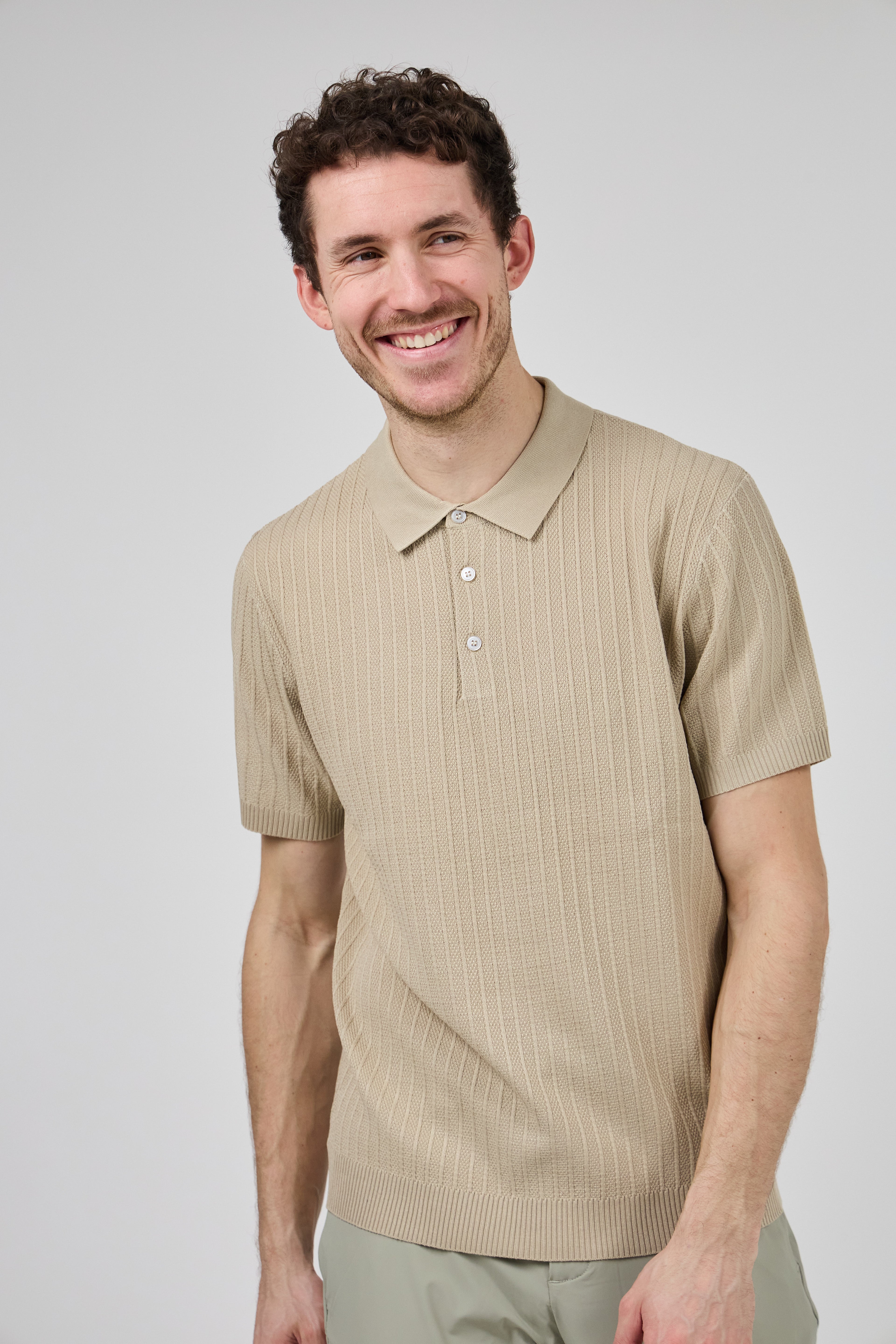 Polo en maille homme à manches courtes avec col classique