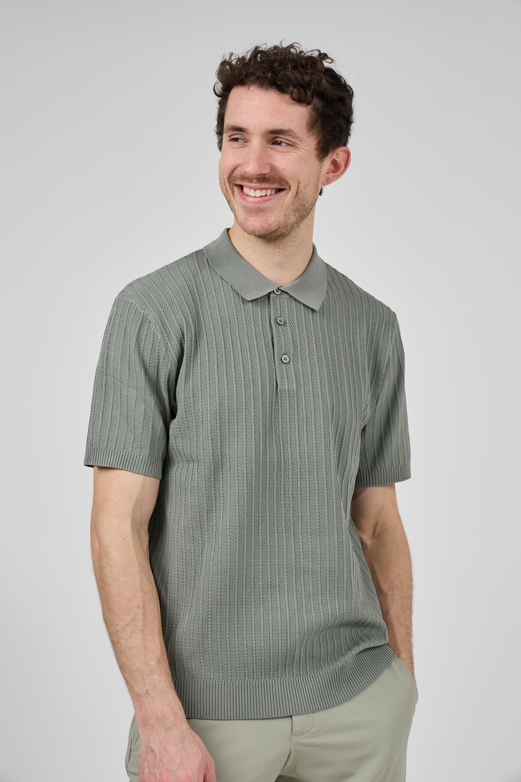 Polo en maille homme à manches courtes avec col classique