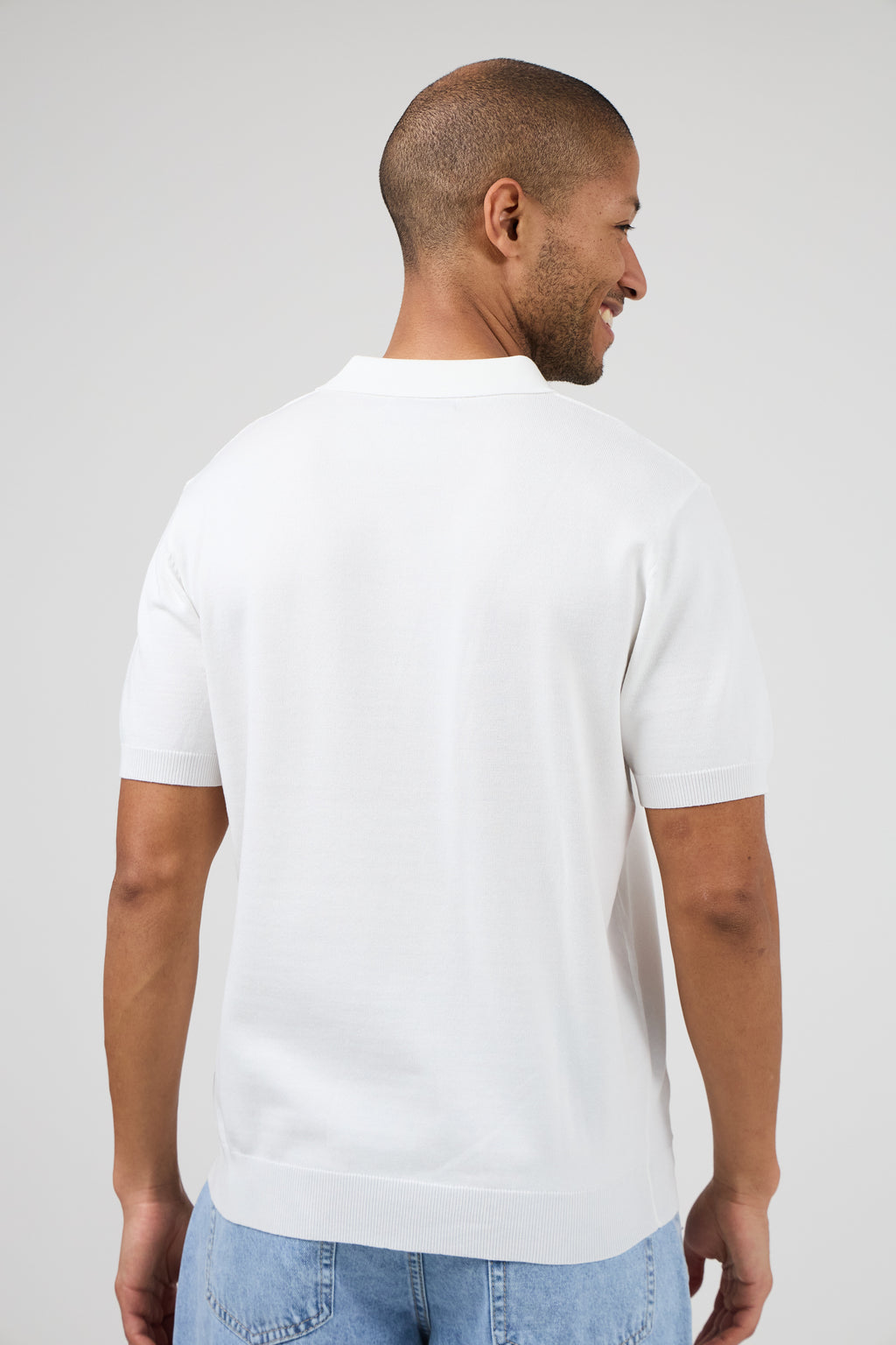 Polo homme à manches courtes coupe moderne