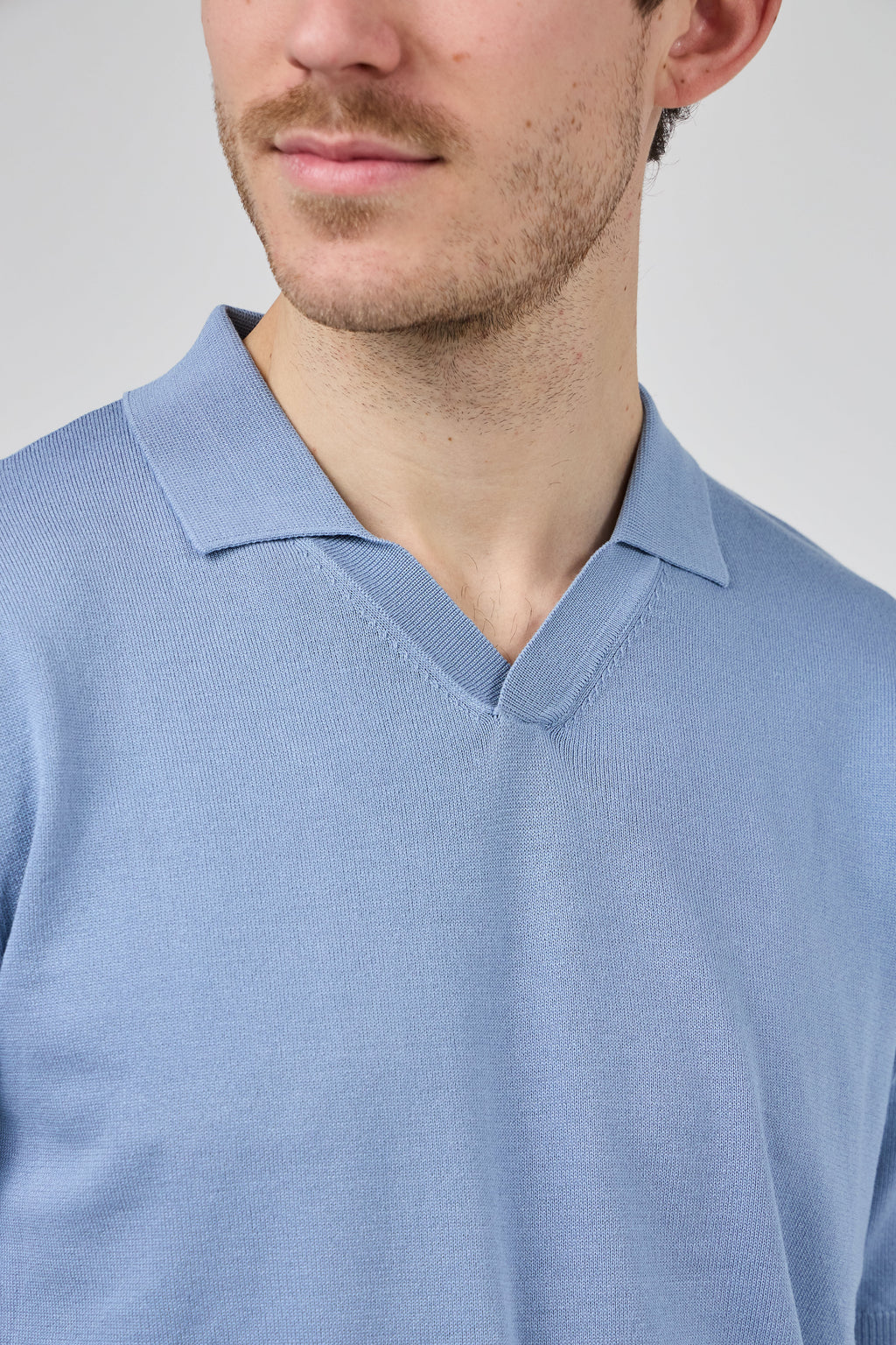 Polo homme à manches courtes coupe moderne