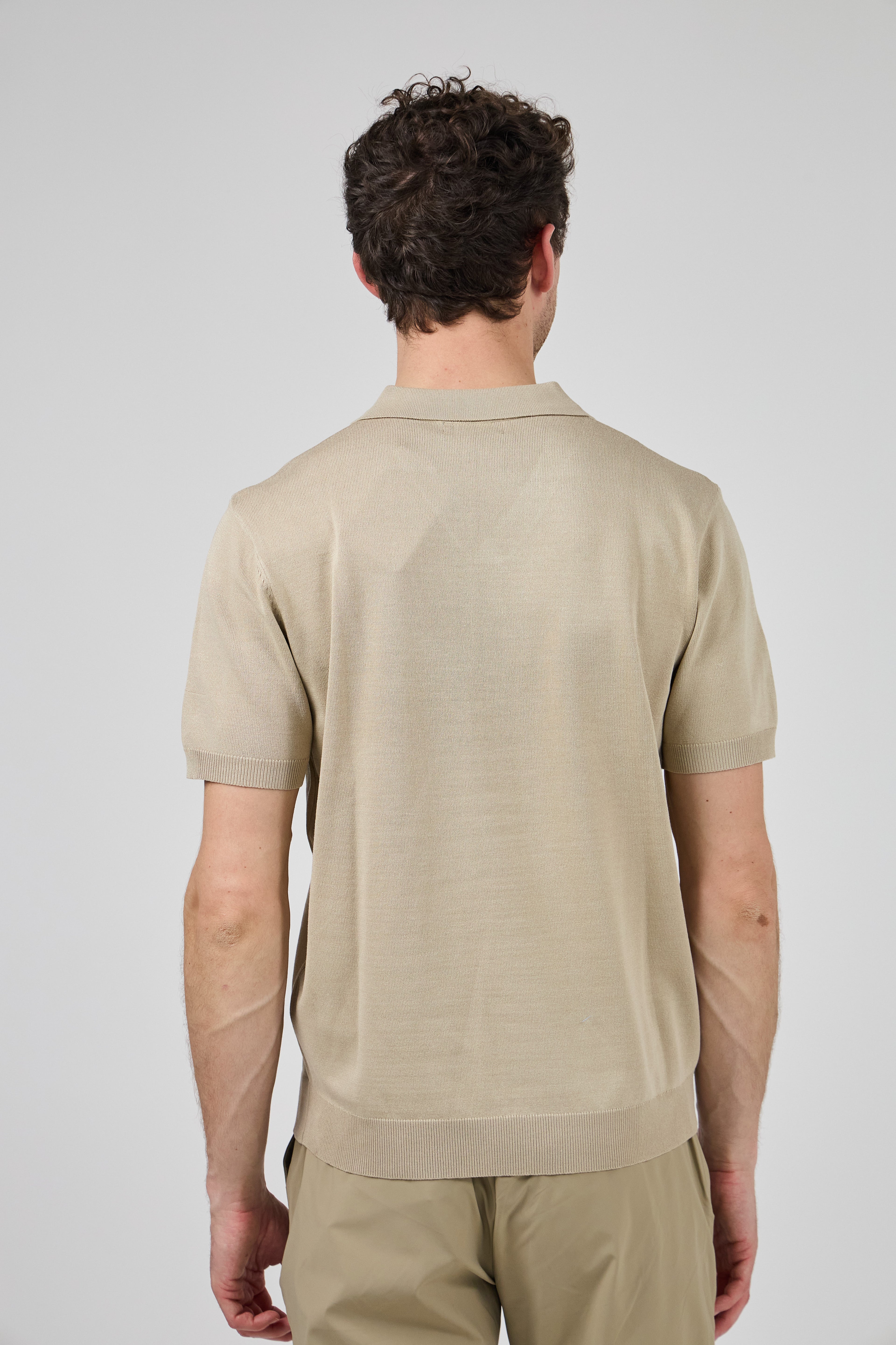 Polo homme à manches courtes coupe moderne